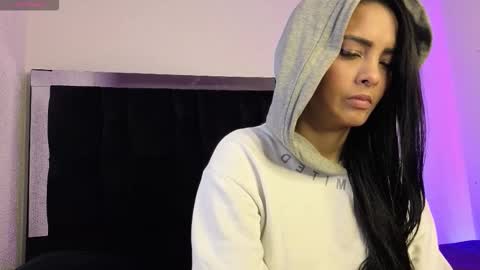 Snapshot of ninoska_14 chatting on September 27, 1:25 am Agatha love online show from September 27, 1:25 am