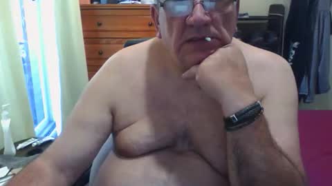 Dennis online show from October 18, 8:13 pm