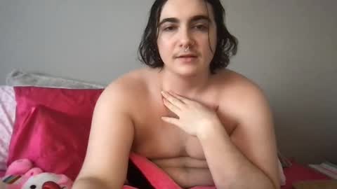 Snapshot of nipplelessalien chatting on September 18, 9:52 pm nipplelessalien online show from September 18, 9:52 pm