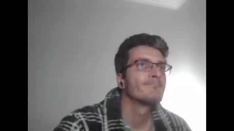 Nuno online show from December 17, 11:05 pm