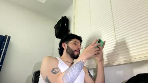 noa_bonucci online show from January 15, 4:10 am