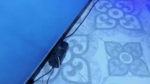 Noah  online show from October 8, 3:24 am