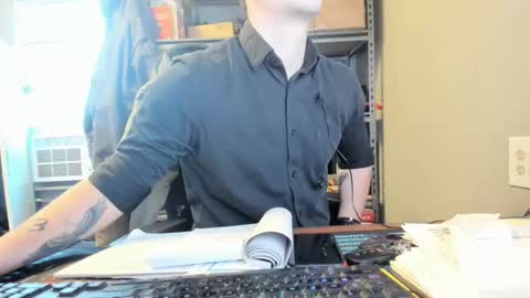 noah2842 online show from January 13, 9:55 pm