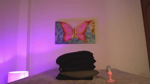 noah_0814 online show from April 14, 3:10 am