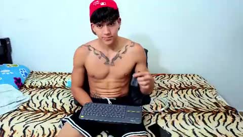 Noah online show from June 20, 5:41 pm