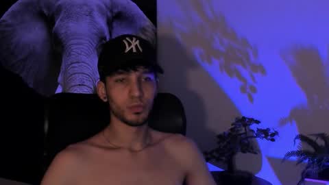 Snapshot of noah_brigth chatting on October 14, 3:53 am Noah Brigth online show from October 14, 3:53 am