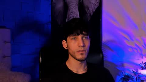 Noah Brigth online show from November 11, 12:57 am