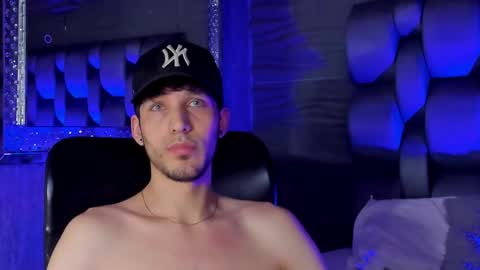 Snapshot of noah_brigth chatting on October 27, 5:51 am Noah Brigth online show from October 27, 5:51 am