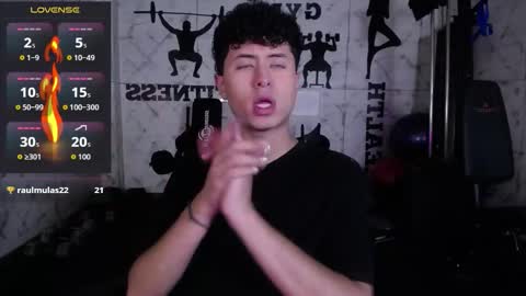 noah_dupont_ online show from January 8, 5:30 pm