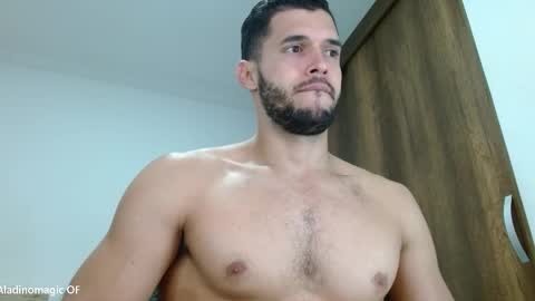 Noah online show from November 4, 11:33 am