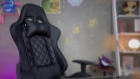 noah  online show from April 7, 12:56 am