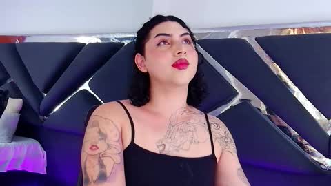 noahmonroe_11 online show from September 28, 9:24 pm