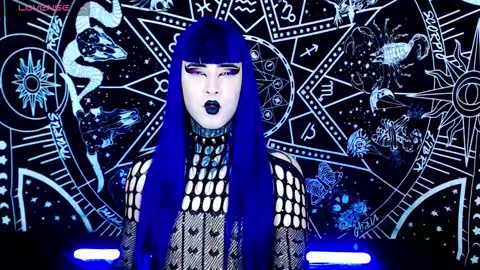 caroline online show from October 29, 2:13 am