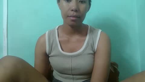 noella711128 online show from December 5, 6:45 am