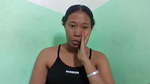 noellah online show from April 22, 5:25 am