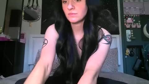 Noelle online show from March 27, 5:36 pm