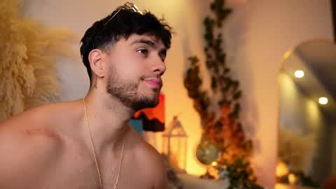 kevin online show from April 4, 12:50 am