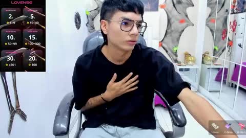 Noha Scott online show from October 23, 11:49 pm