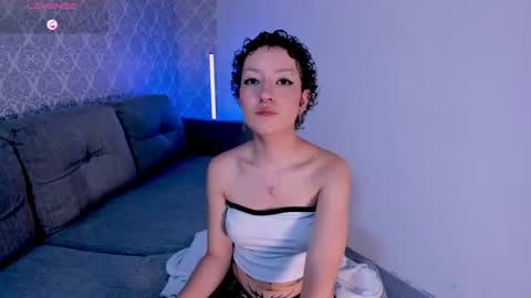    online show from June 18, 9:42 pm