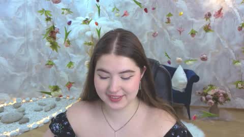 noirwhisper online show from March 19, 8:36 pm