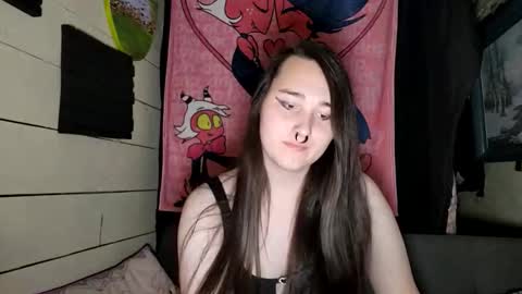 nonbinarybeauty20 online show from May 20, 8:43 am