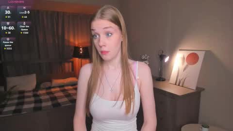 Beatrice online show from October 9, 8:03 pm