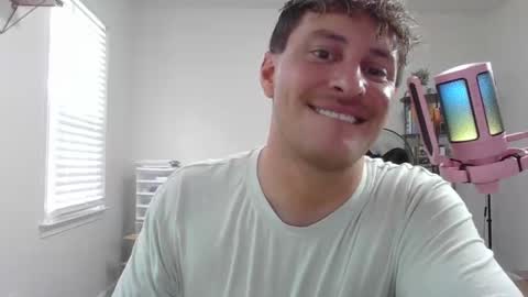 northofsouth_xxx online show from May 31, 1:32 pm