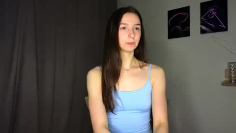 Hello My name is Helene NTMU  Finger up if u like what u see online show from March 31, 2:39 pm