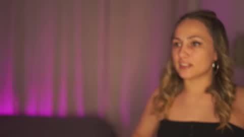 Tina online show from March 5, 11:38 pm