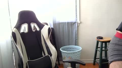 notfaceee online show from June 23, 1:46 am