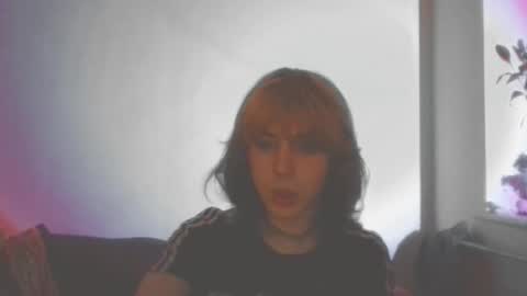 Lucy online show from March 20, 3:22 am