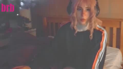 Snapshot of notyourfemboi chatting on October 16, 1:05 am Lucy online show from October 16, 1:05 am