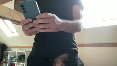 noux69 online show from September 26, 11:07 am