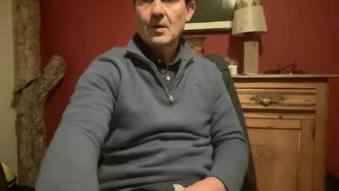 noux69 online show from November 22, 5:22 pm