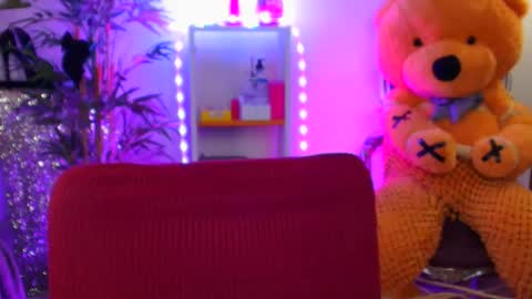 NovaX online show from April 5, 4:42 am