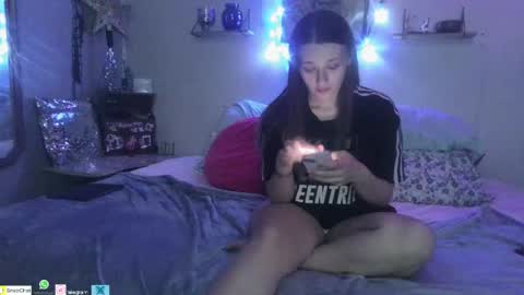 LucidXotix online show from January 25, 5:07 am