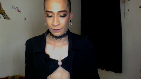 Snapshot of novanyx11 chatting on September 18, 10:36 pm Nova... online show from September 18, 10:36 pm