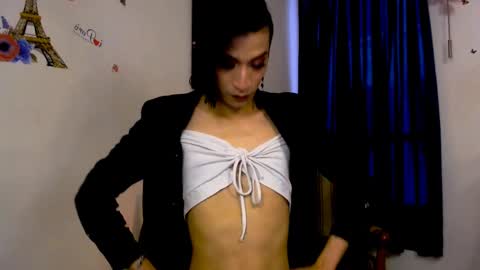 Snapshot of novanyx11 chatting on March 1, 10:21 pm Nova... online show from March 1, 10:21 pm
