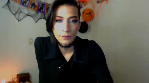 Snapshot of novanyx11 chatting on October 19, 12:26 am Nova... online show from October 19, 12:26 am