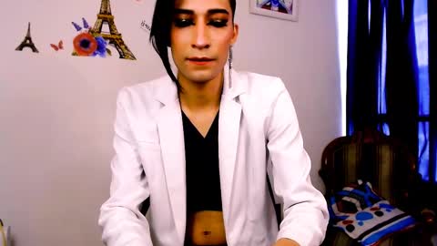 Snapshot of novanyx11 chatting on February 14, 8:37 pm Nova... online show from February 14, 8:37 pm