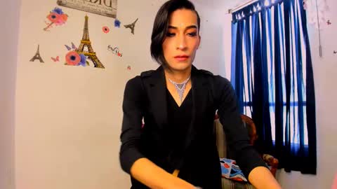 Snapshot of novanyx11 chatting on February 16, 3:48 pm Nova... online show from February 16, 3:48 pm