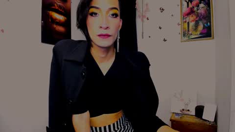 Snapshot of novanyx11 chatting on February 22, 1:55 am Nova... online show from February 22, 1:55 am