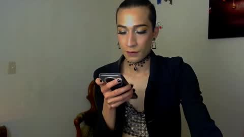 Snapshot of novanyx11 chatting on October 1, 11:14 pm Nova... online show from October 1, 11:14 pm