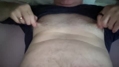 nukiss online show from November 25, 1:10 pm