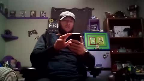 Snapshot of number1dad_ chatting on February 19, 6:33 am Awwwww Hey Sweetie Pies. Welcome To The Sweetie Pie Lounge. Enjoy The Dad-Cast. SweetCorny Fun-loving Dad Talk. online show from February 19, 6:33 am