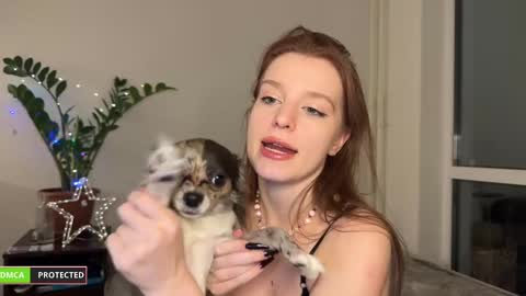 nura_foxx online show from January 11, 12:22 am