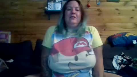 nutmegmatee online show from October 30, 2:23 am