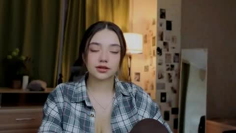 Rachel online show from May 19, 7:21 pm