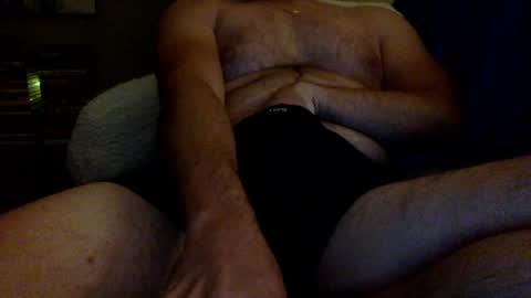 nxxtdoorguy77 online show from June 2, 4:36 am