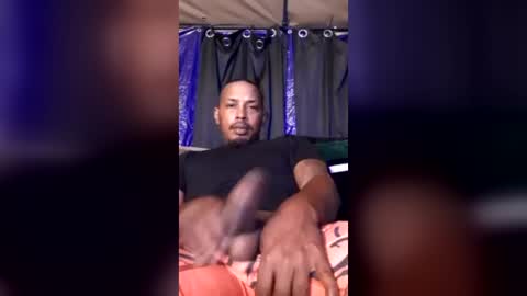 nycballer83 online show from July 31, 12:55 am
